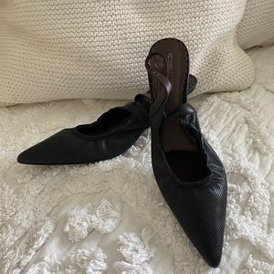 Donald J Pliner sling back pumps black.